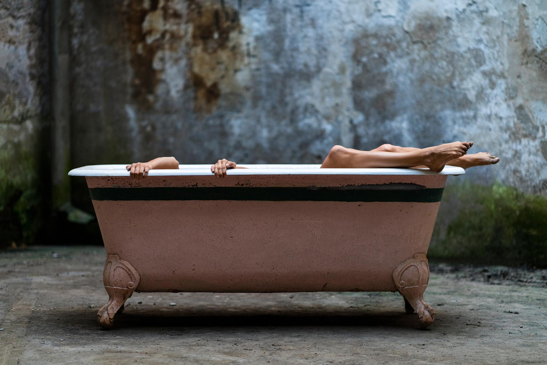 New York Photography Awards Winner - Girl and Old Bath