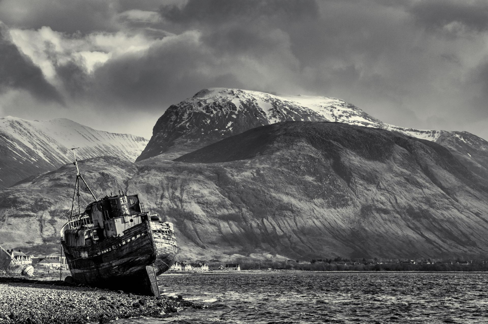 New York Photography Awards Winner - A Boat and a Ben 