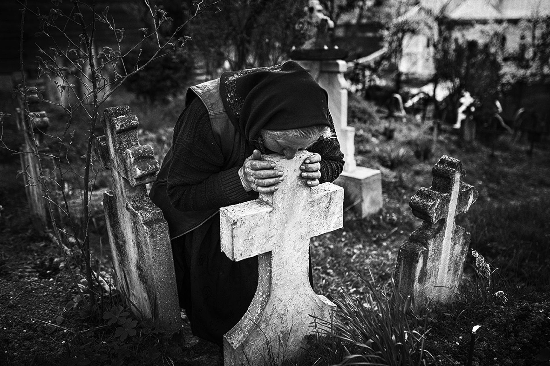 New York Photography Awards Winner - Burial in Maramures