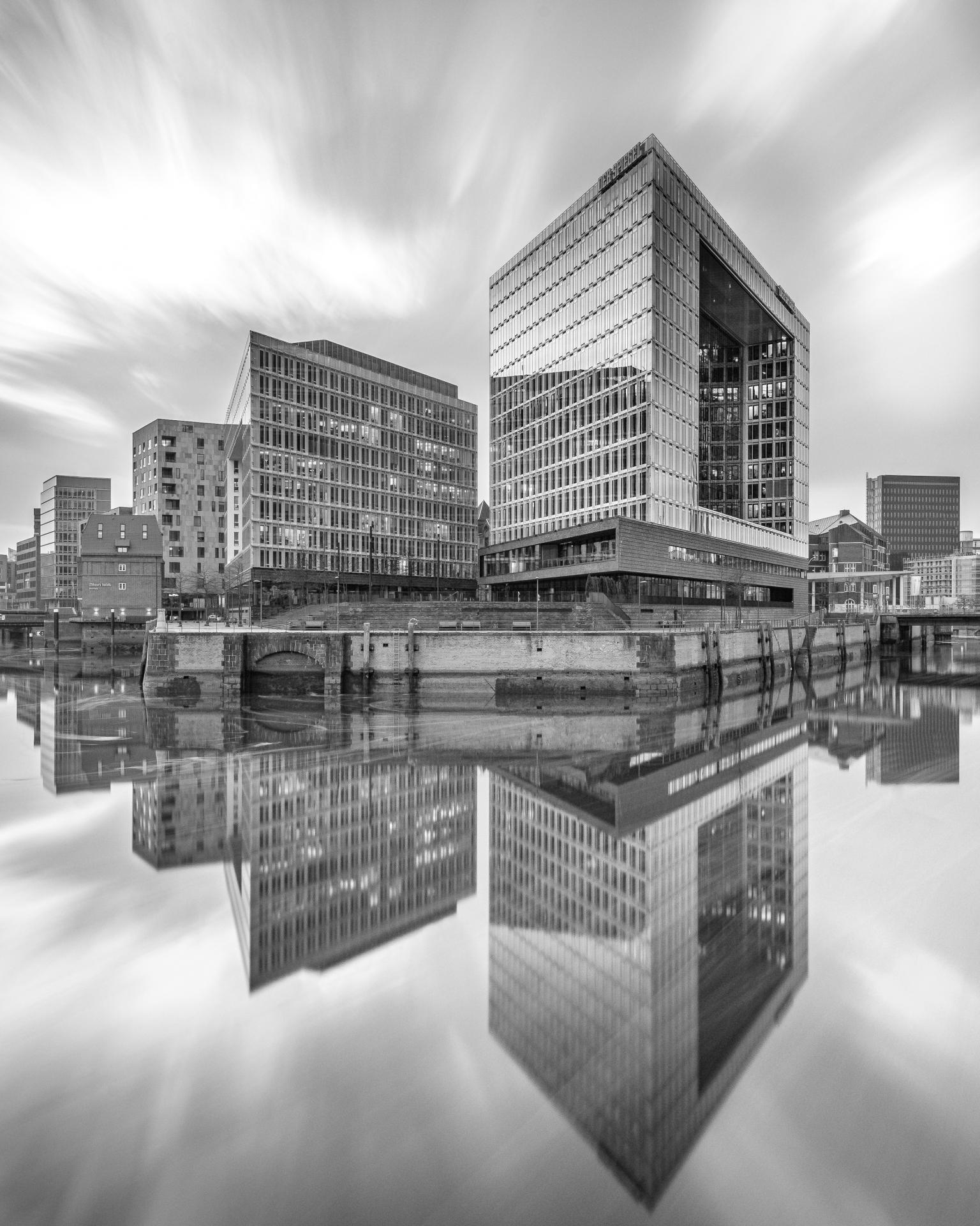 New York Photography Awards Winner - Hamburg Skyline