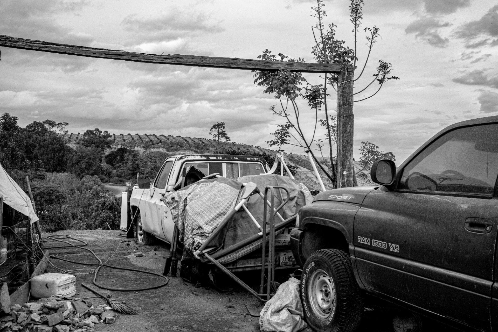 New York Photography Awards Winner - Abandonment and rural death by Covid-19 