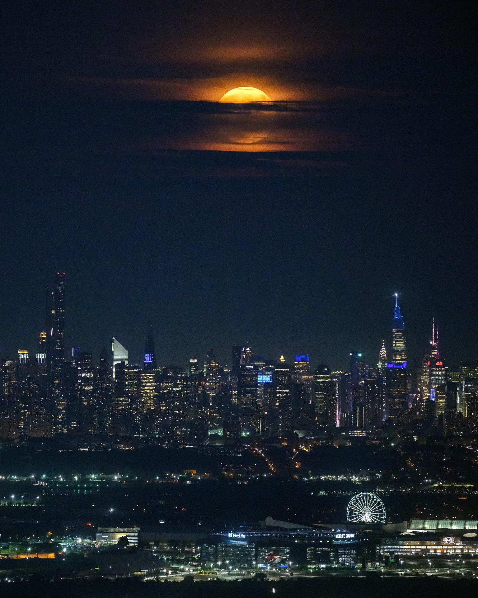 New York Photography Awards Winner - Manhattan Buck Moon