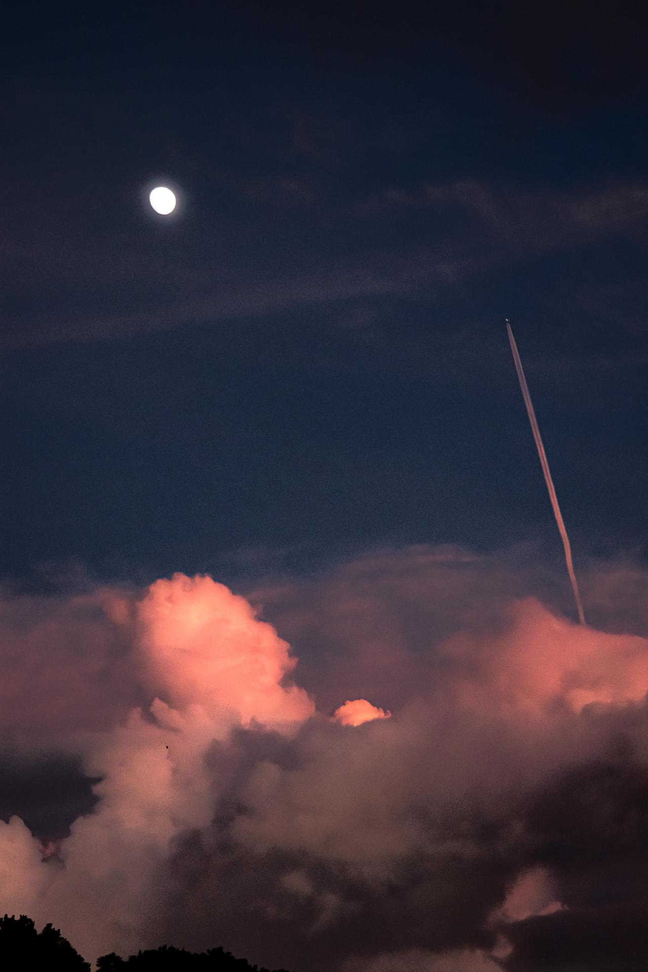 New York Photography Awards Winner - Flying to the moon