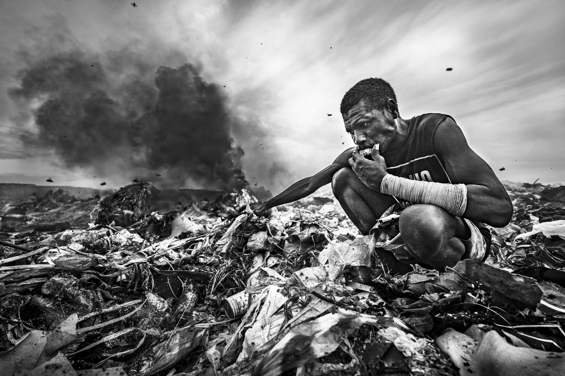 New York Photography Awards Winner - The end of the line