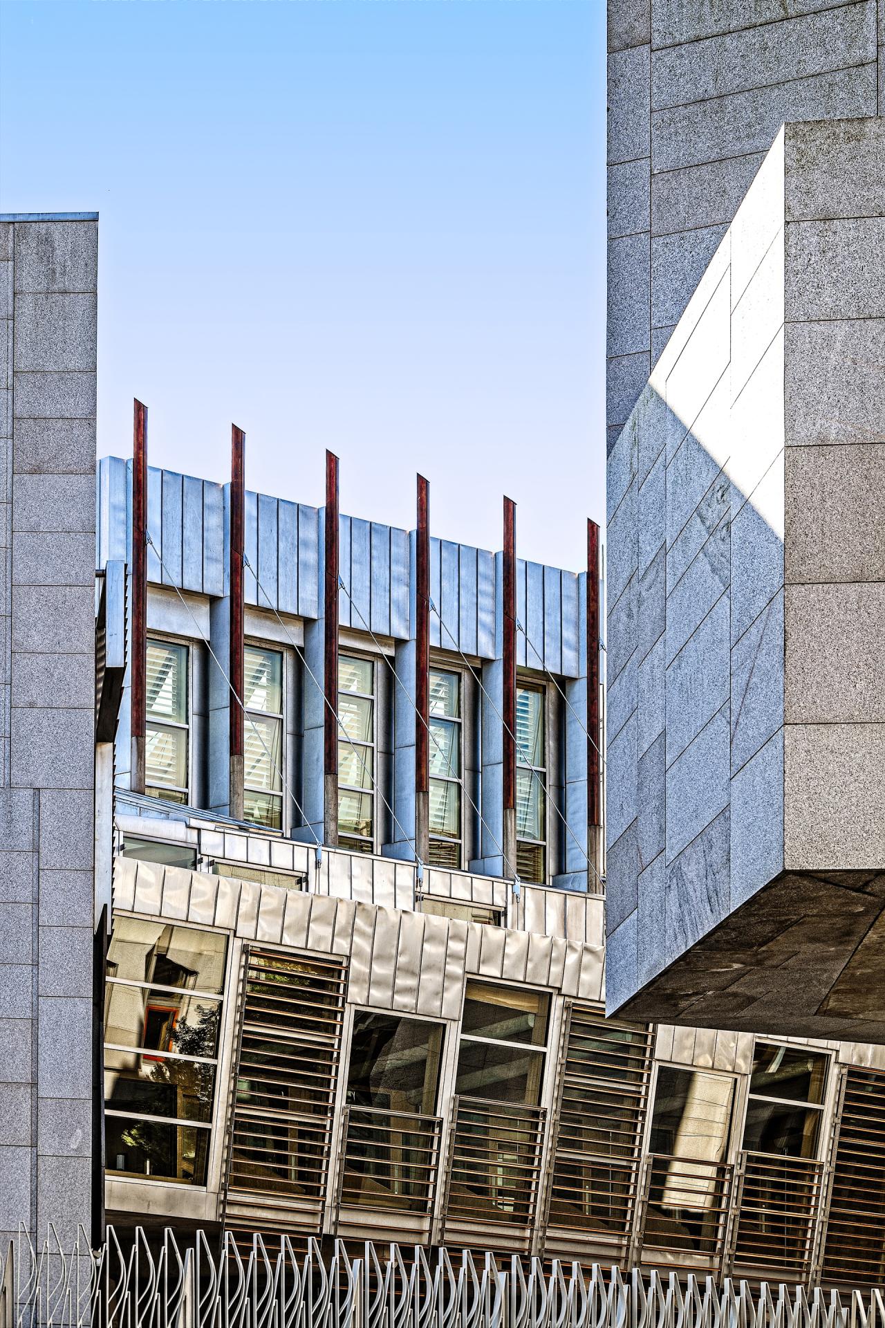 New York Photography Awards Winner - Parliament, Looking Over the Gate