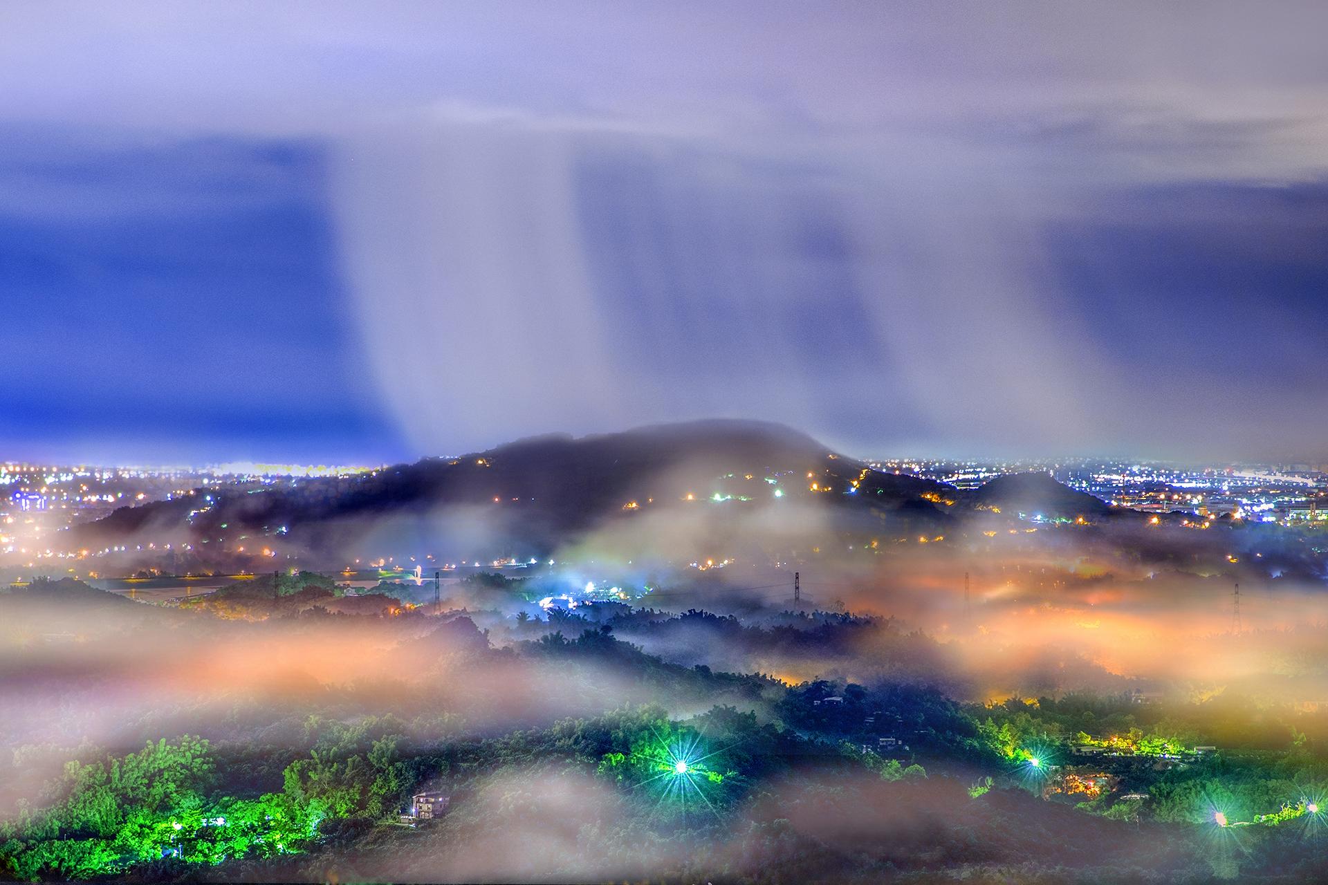 New York Photography Awards Winner - 雨瀑琉璃仙境