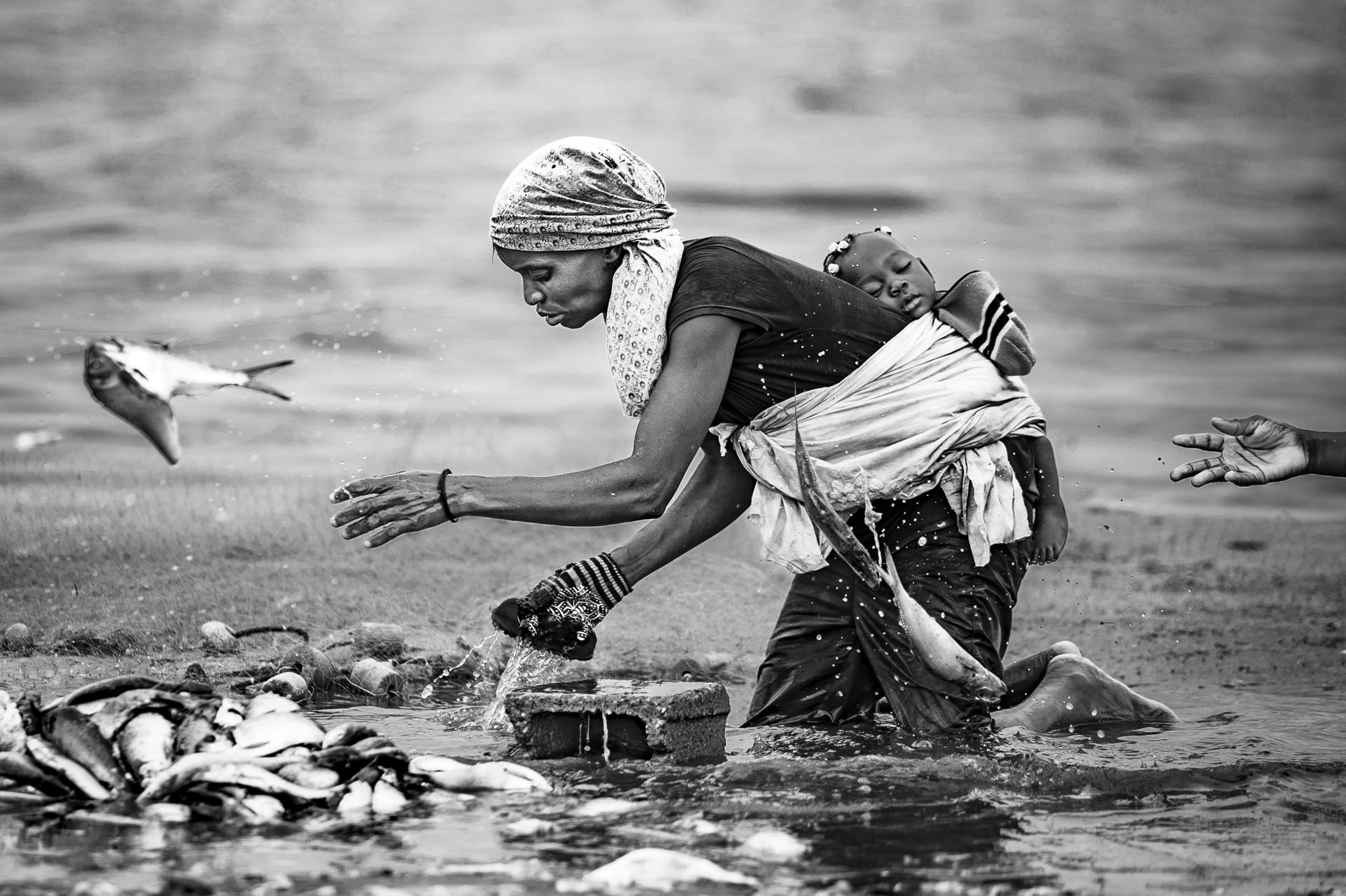 New York Photography Awards Winner - Resilient mothers