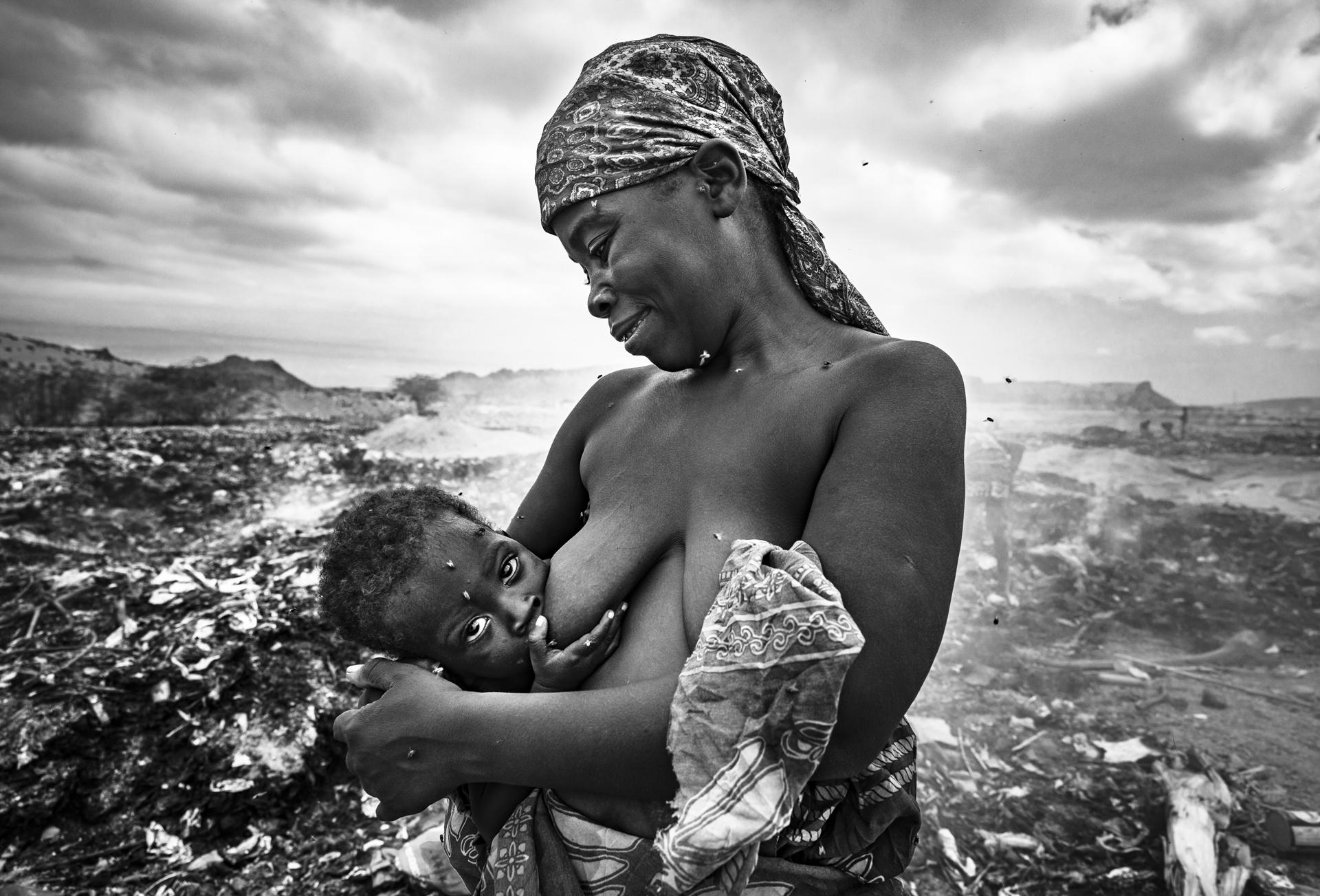 New York Photography Awards Winner - Resilient mothers