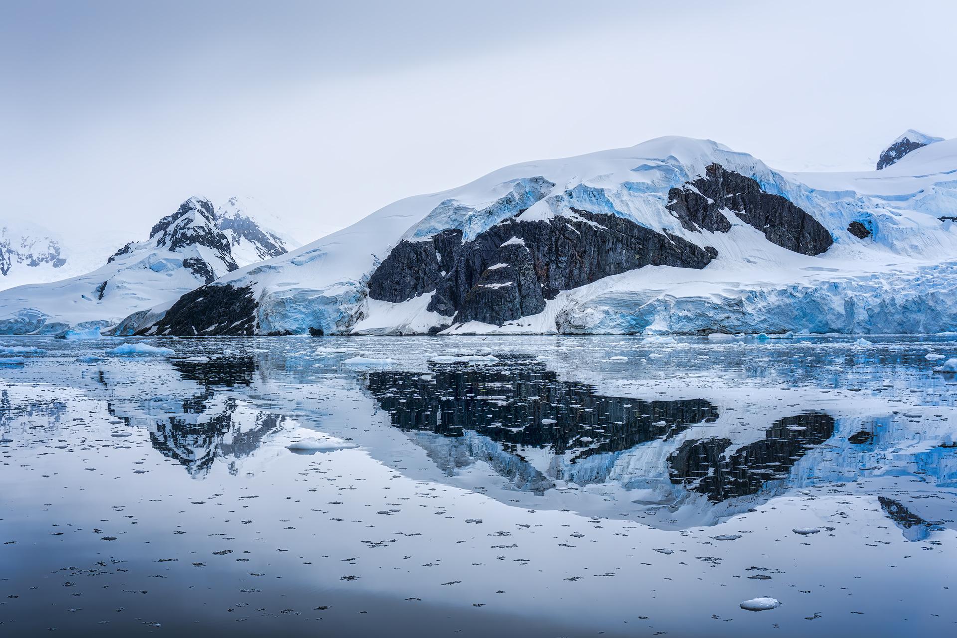 New York Photography Awards Winner - icy reflections