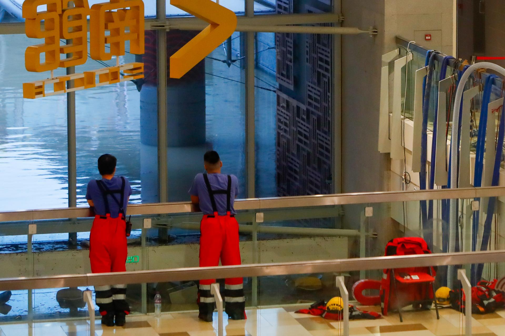 New York Photography Awards Winner - Once-in-a-century rainstorm submerged Hong Kong