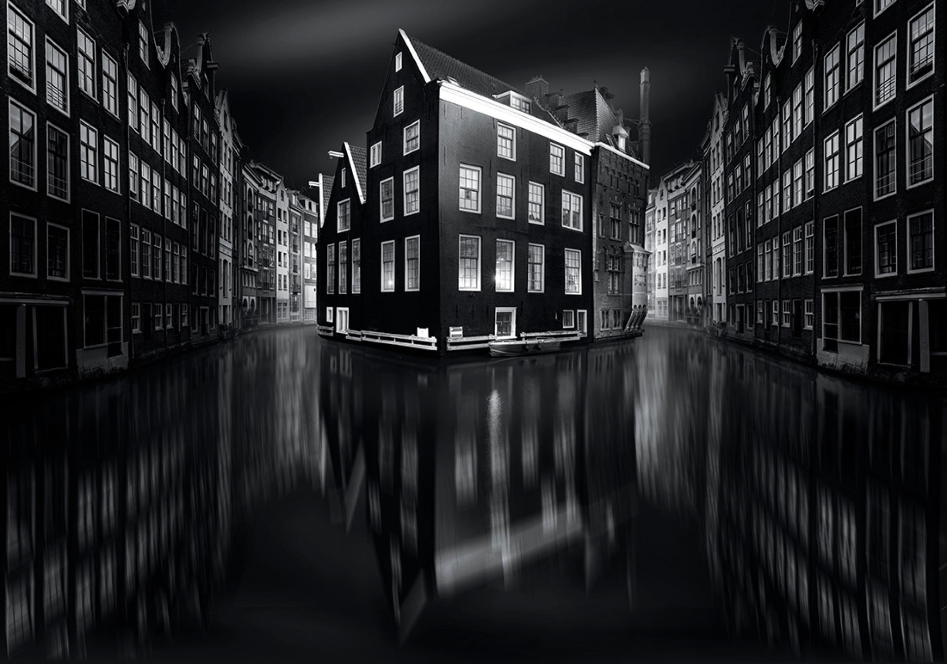 New York Photography Awards Winner - Amsterdam Simétrico