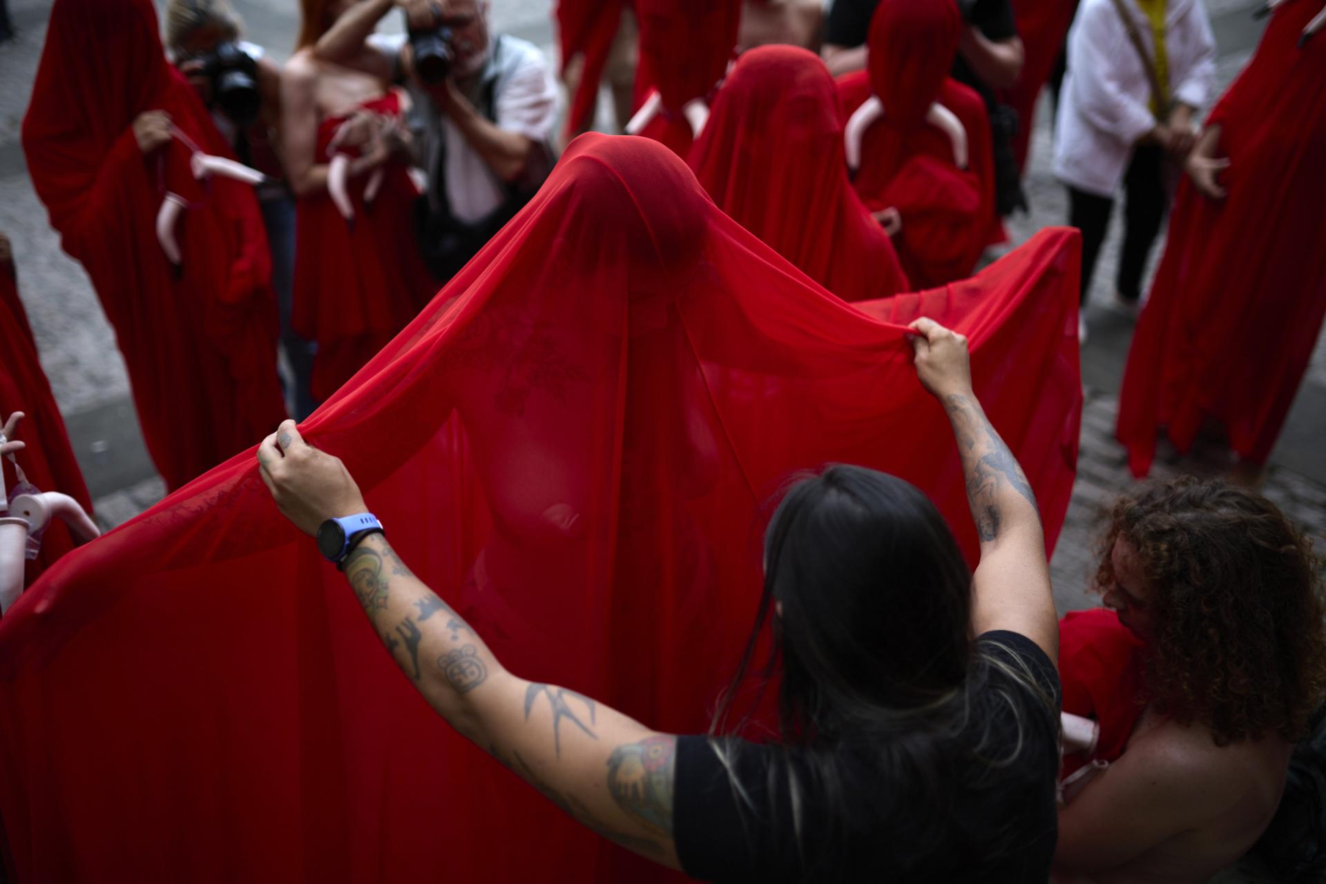 New York Photography Awards Winner - Sea of blood