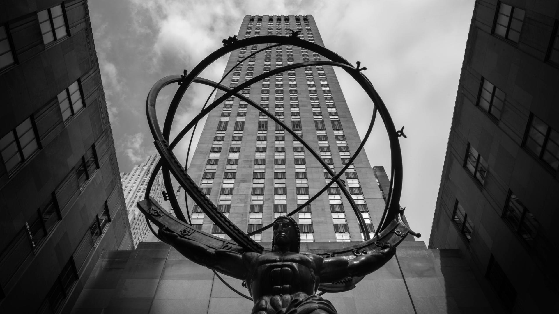 New York Photography Awards Winner - Atlas at Rockefeller in B&W