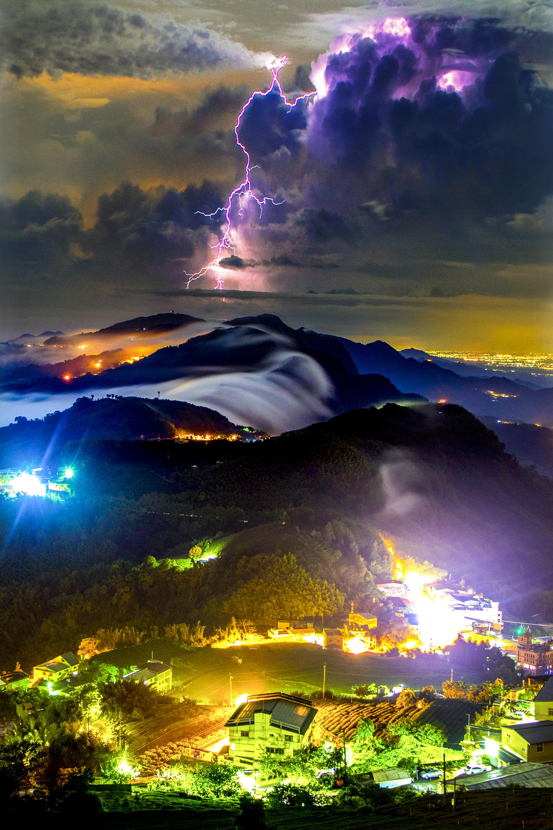 New York Photography Awards Winner - Lightning cloud waterfall wonders