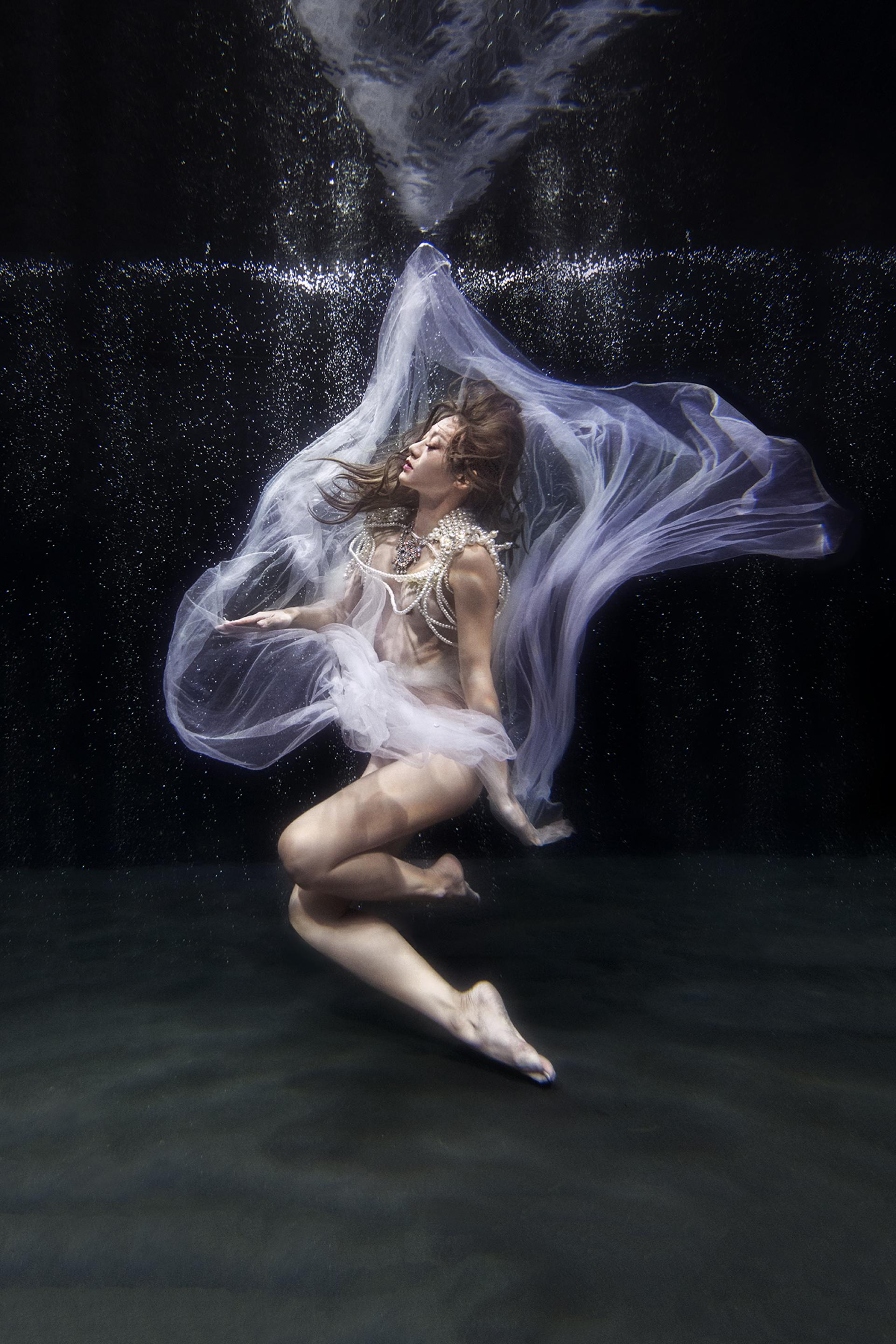 New York Photography Awards Winner - Elf Dancing Under The Water