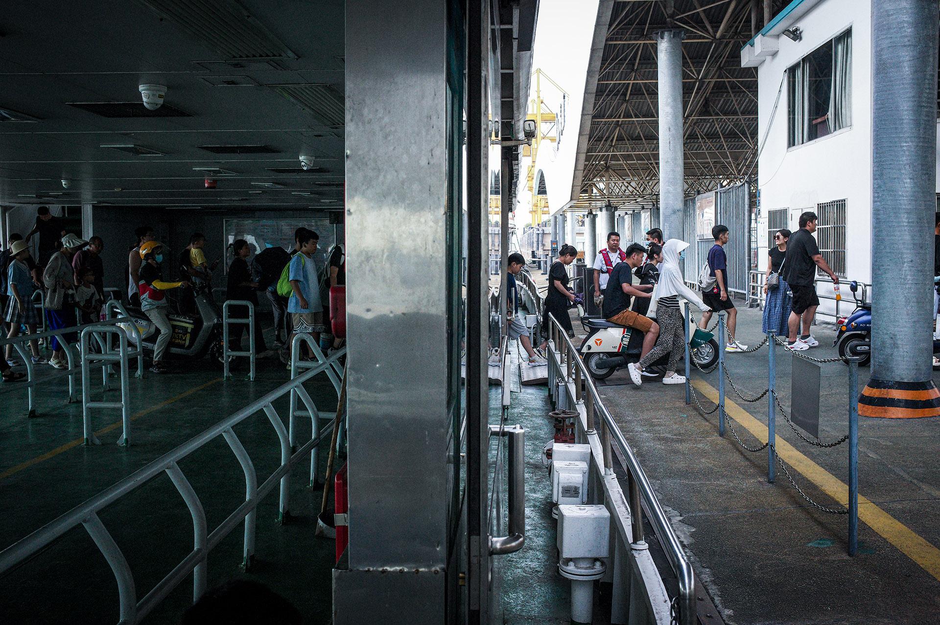 New York Photography Awards Winner - Ferry Through Time