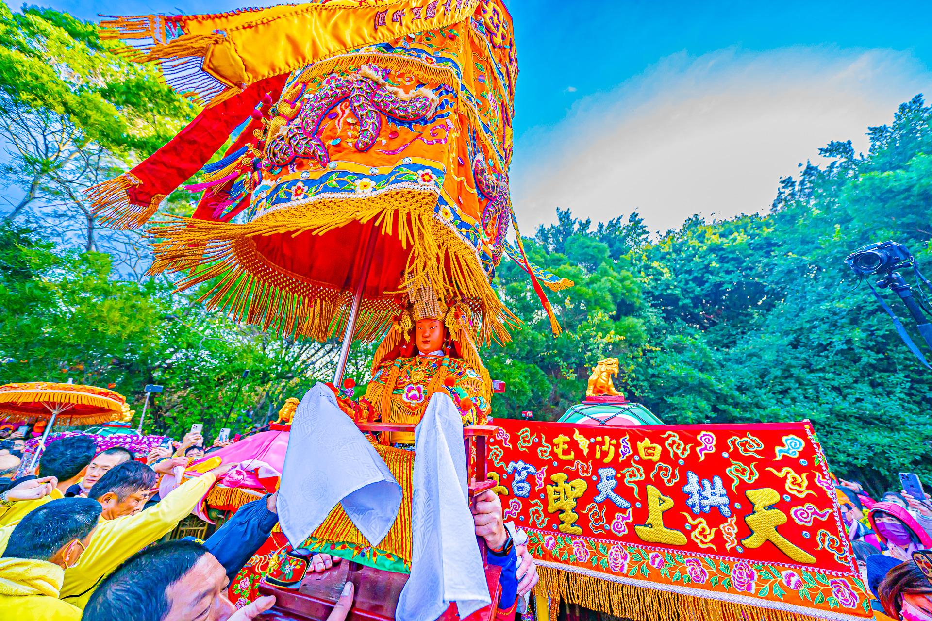 New York Photography Awards Winner - Baishatun Mazu pedestrian Pilgrimage