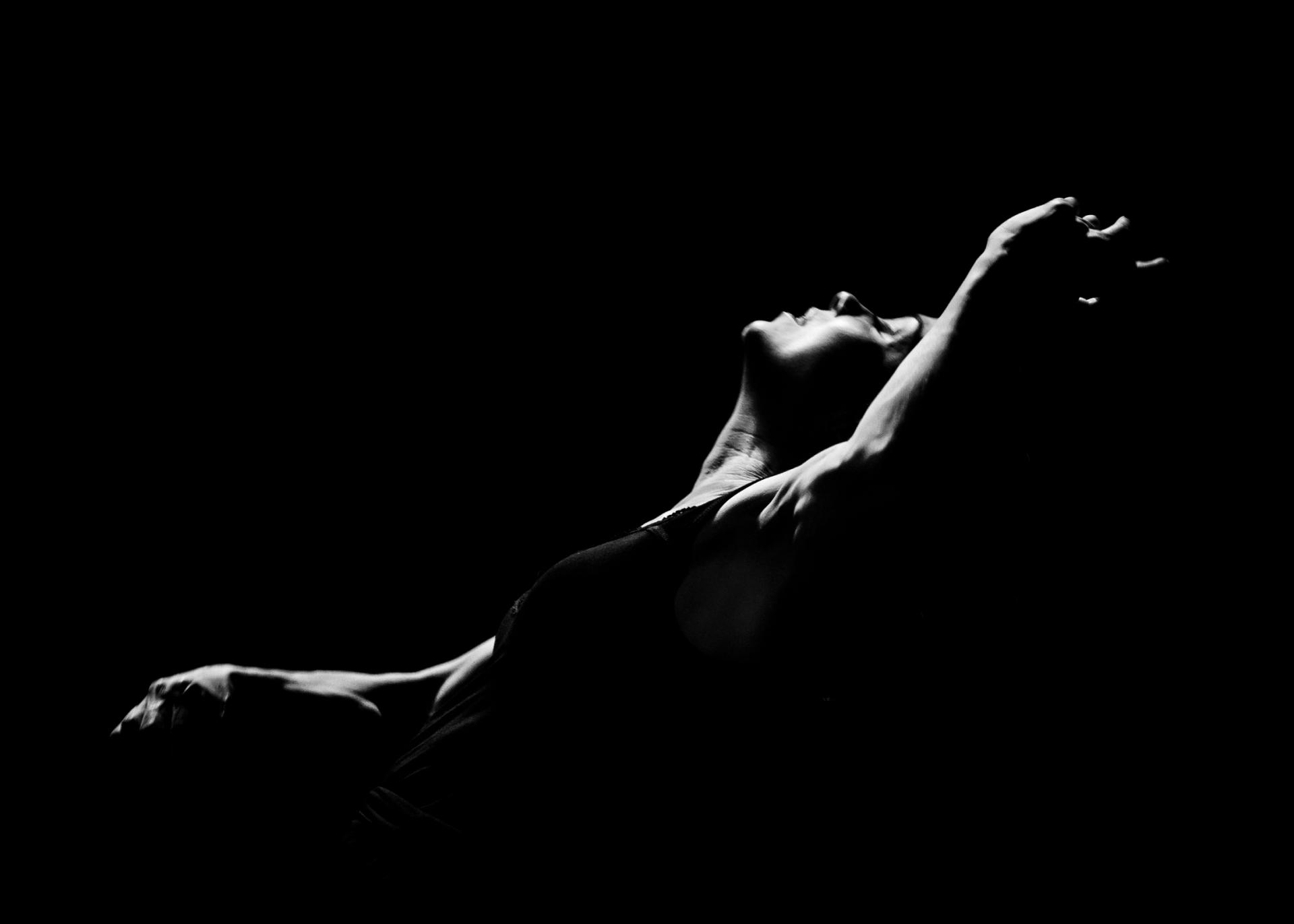 New York Photography Awards Winner - Dancing vulnerability at flamenco tempo