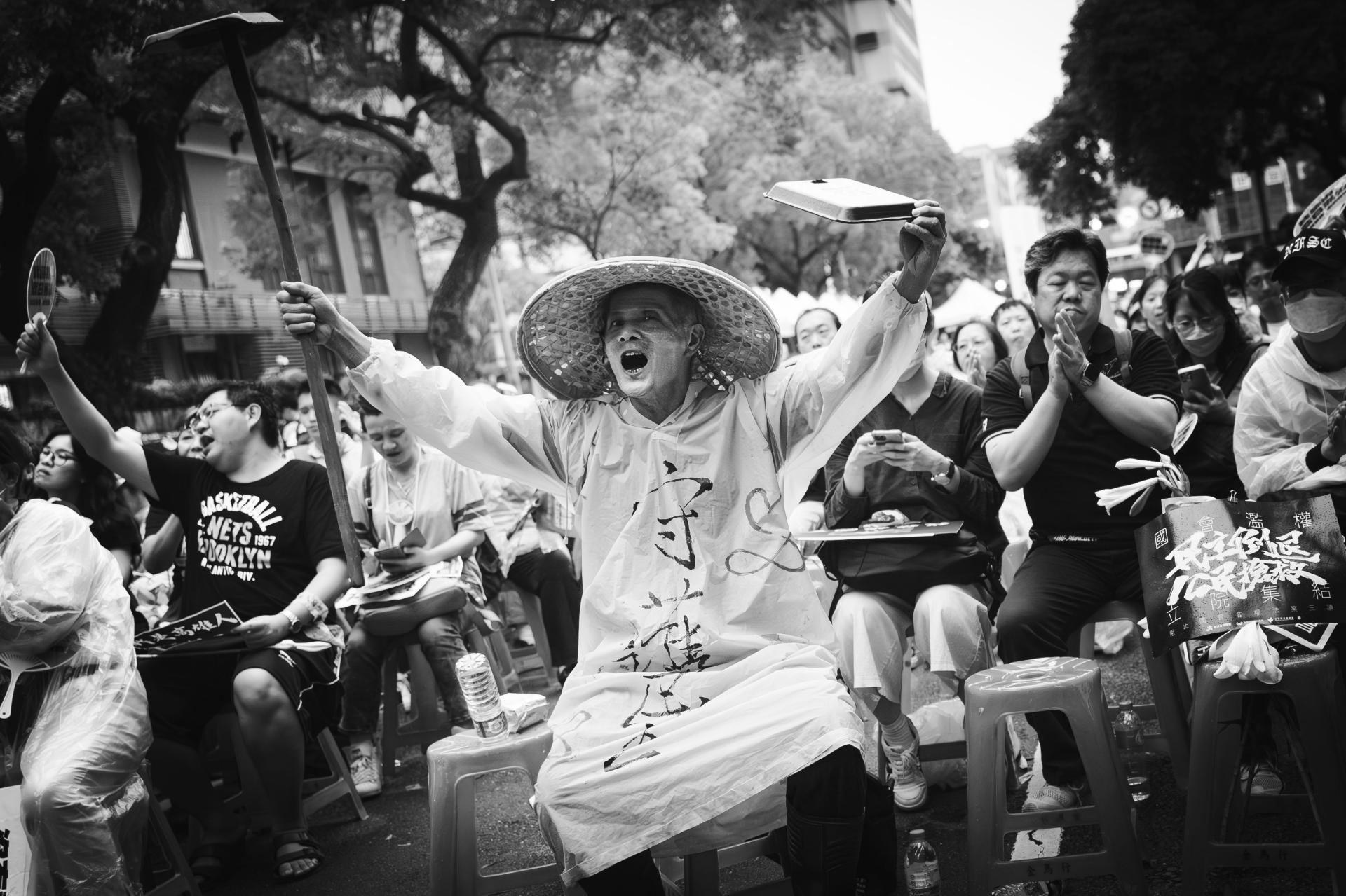 New York Photography Awards Winner - Blue Bird -Protest against the expansion of powers of Taiwan