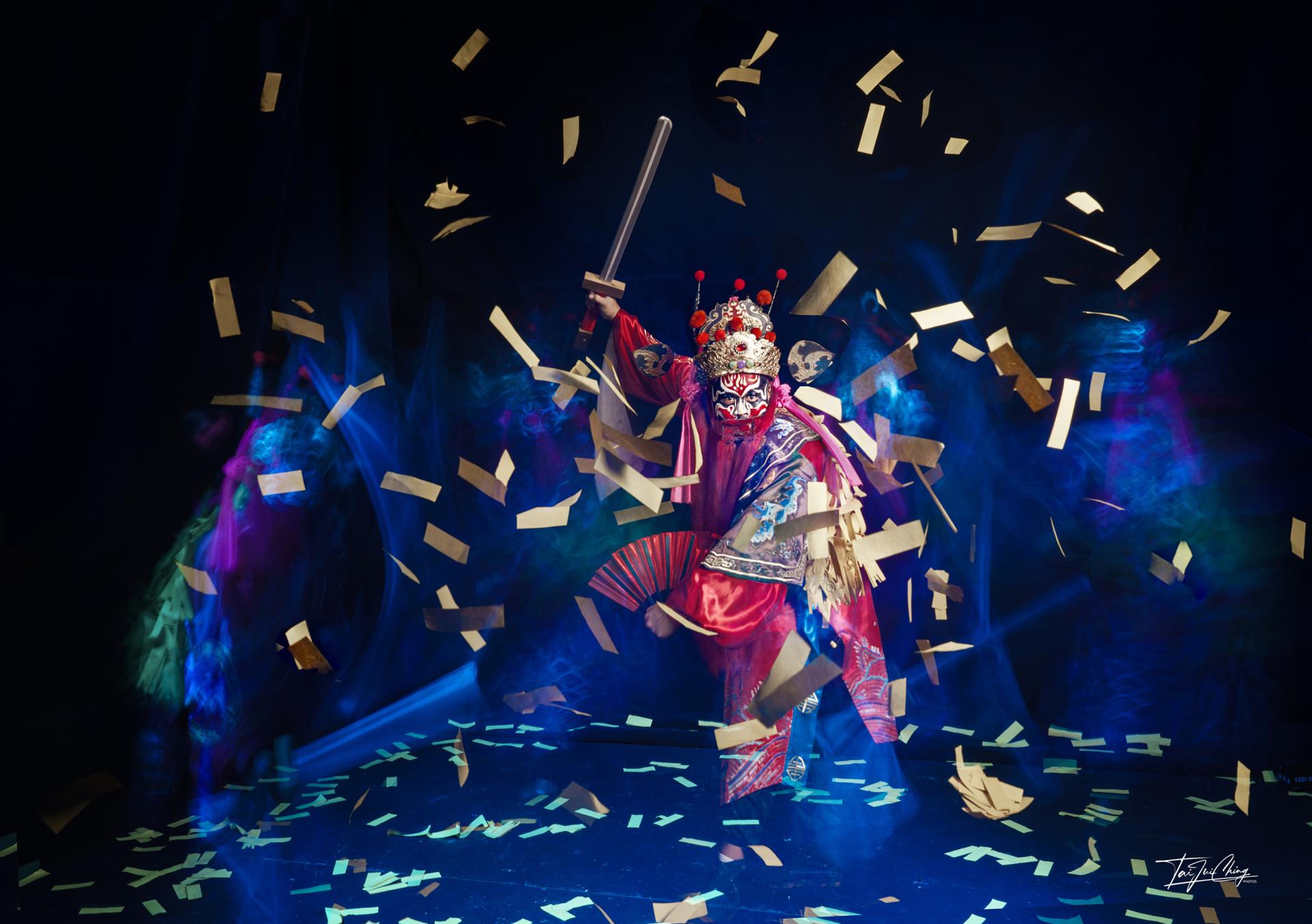 New York Photography Awards Winner - Zhong Kui × Shakespeare × Opera: A Photographic Book