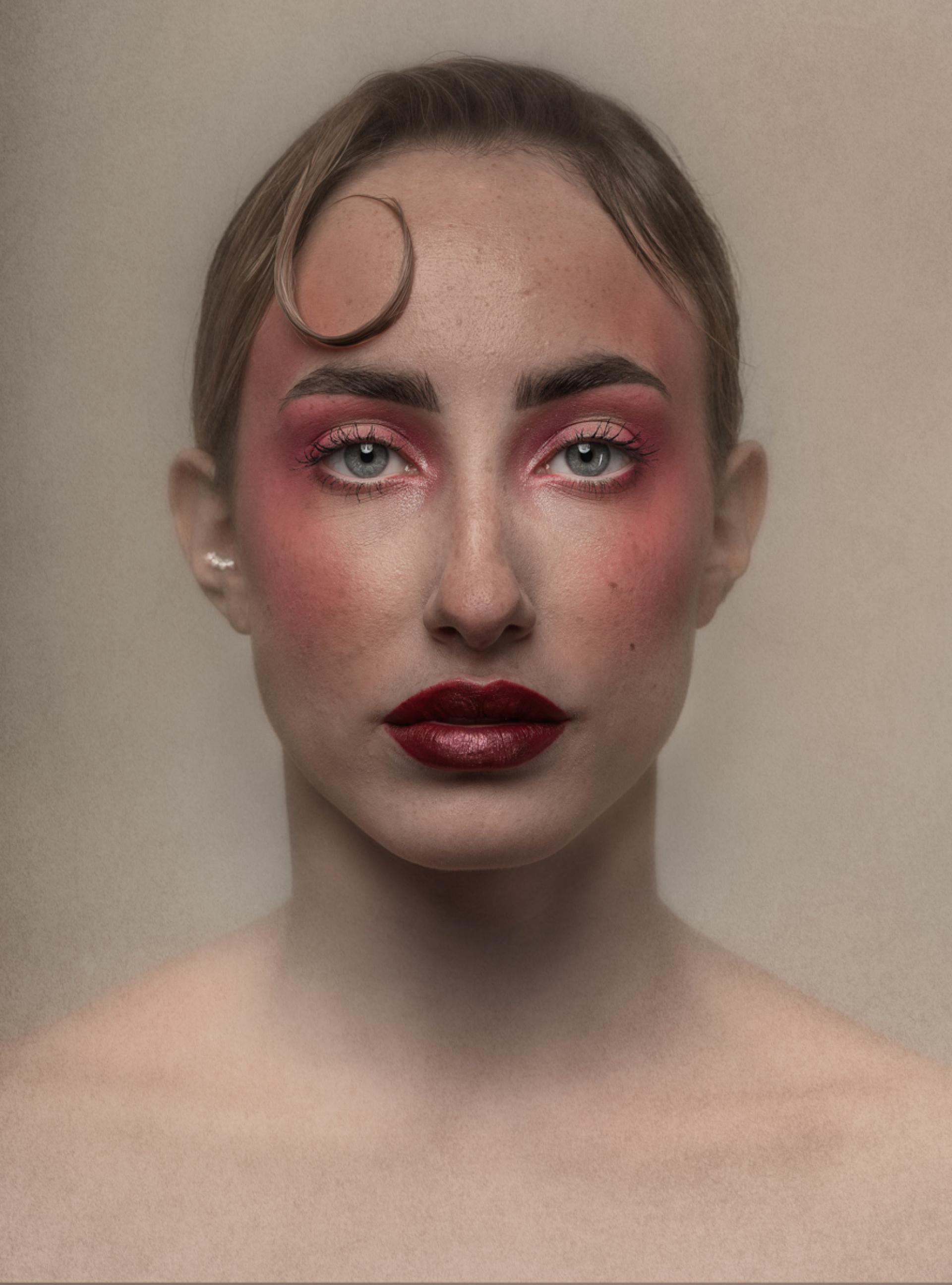 New York Photography Awards Winner - WOMAN