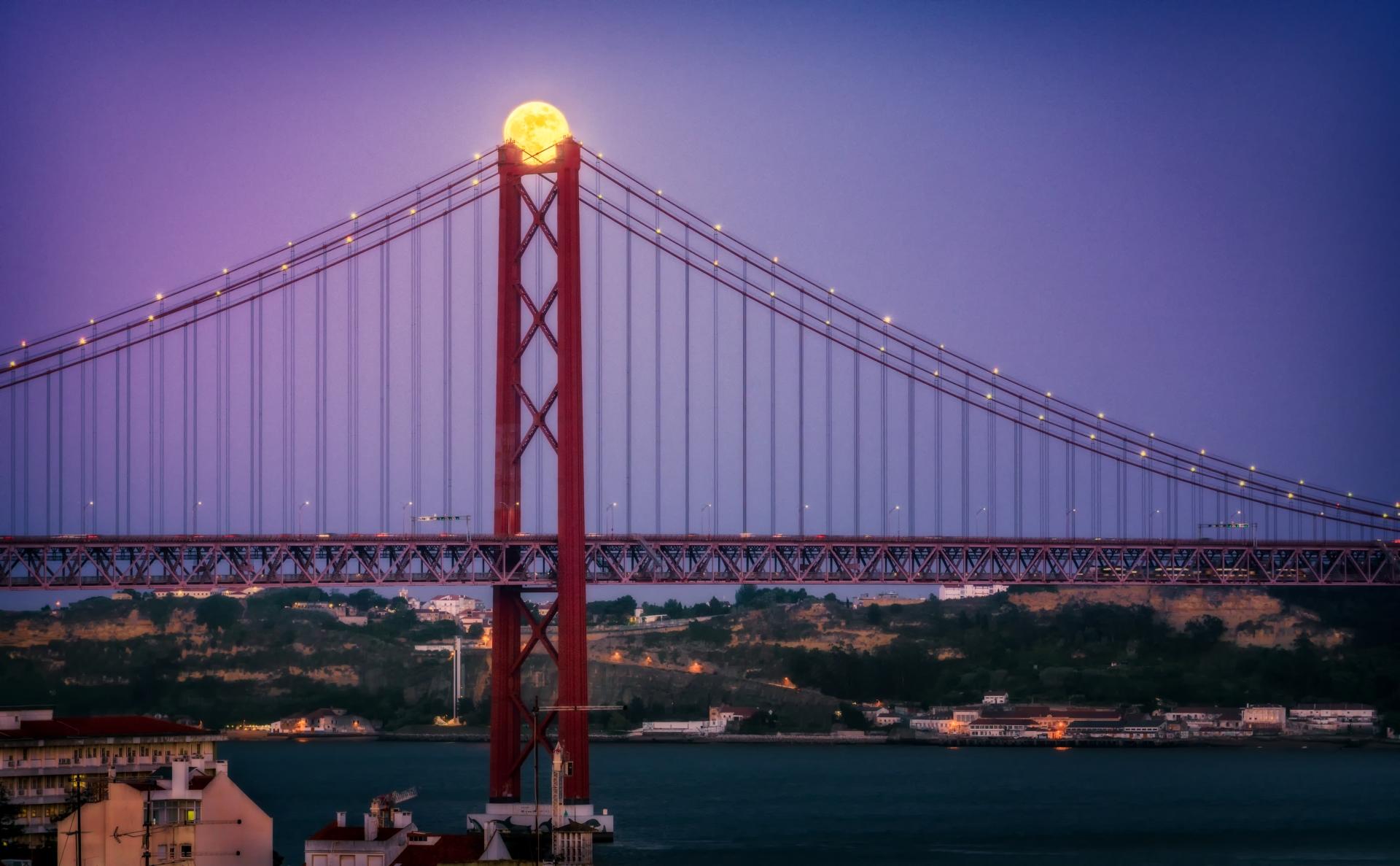 New York Photography Awards Winner - Supermoon over Lisbon