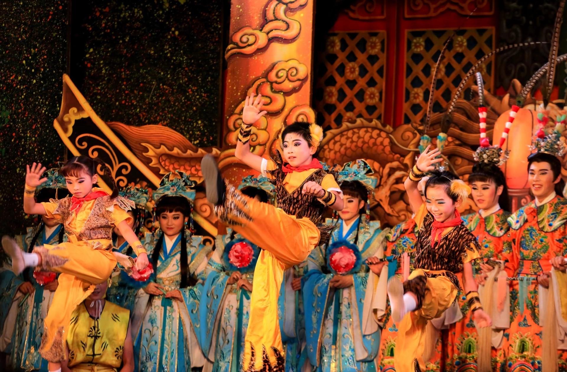 New York Photography Awards Winner - Taiwanese Opera. The Legend of Lan Caihe
