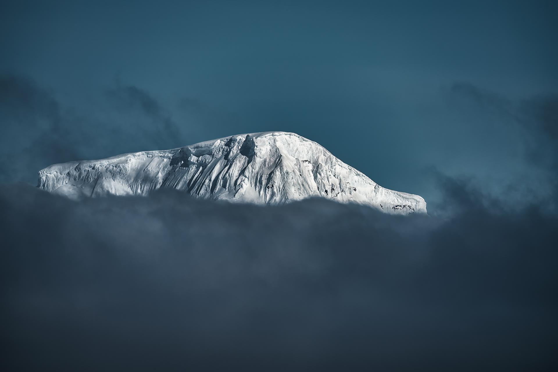 New York Photography Awards Winner - Summit Between Worlds