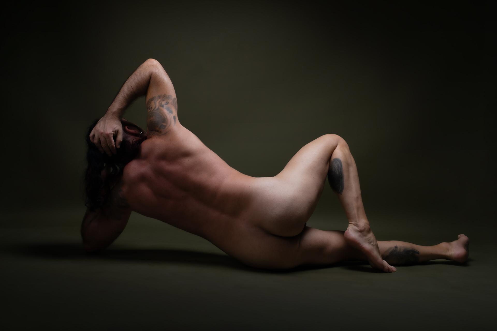 New York Photography Awards Winner - The Quiet Geometry of the Body